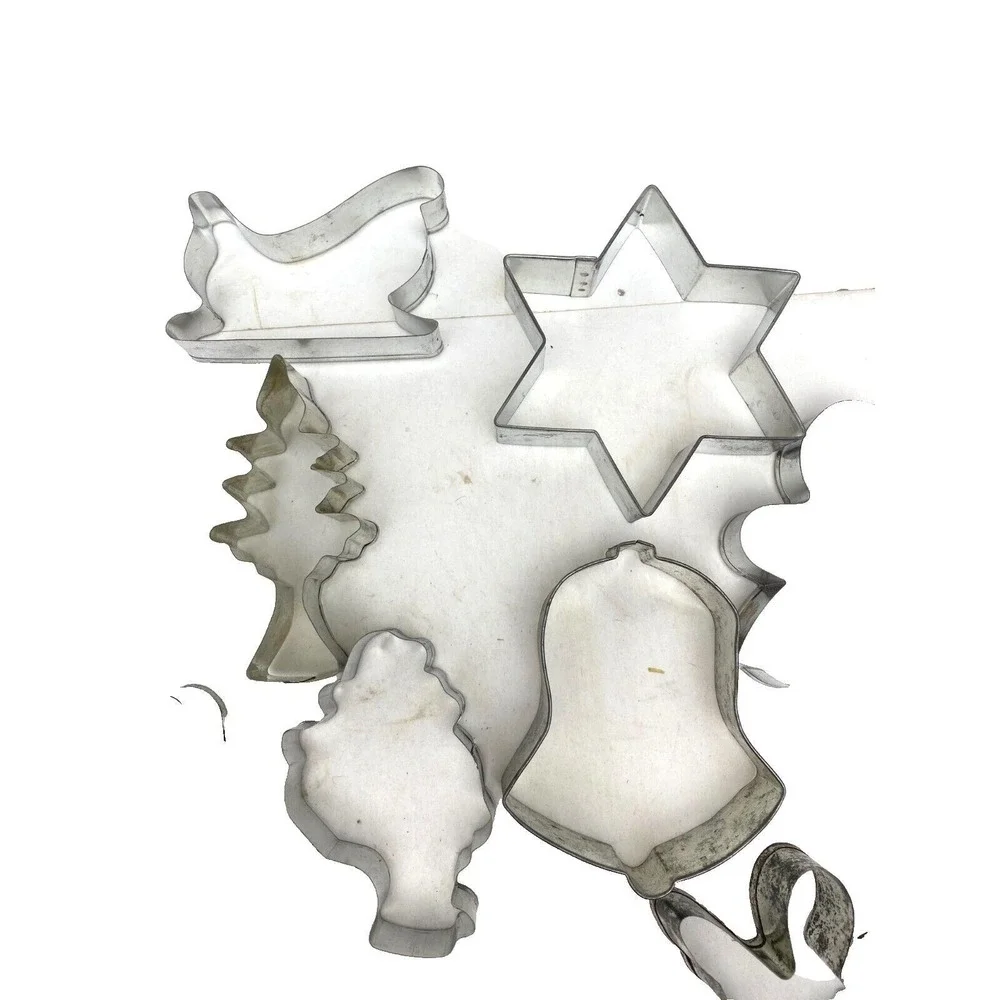 Vintage Cookie Cutter Lot of 15 Holiday Santa Christmas Tree Bell Metal‎ Tin